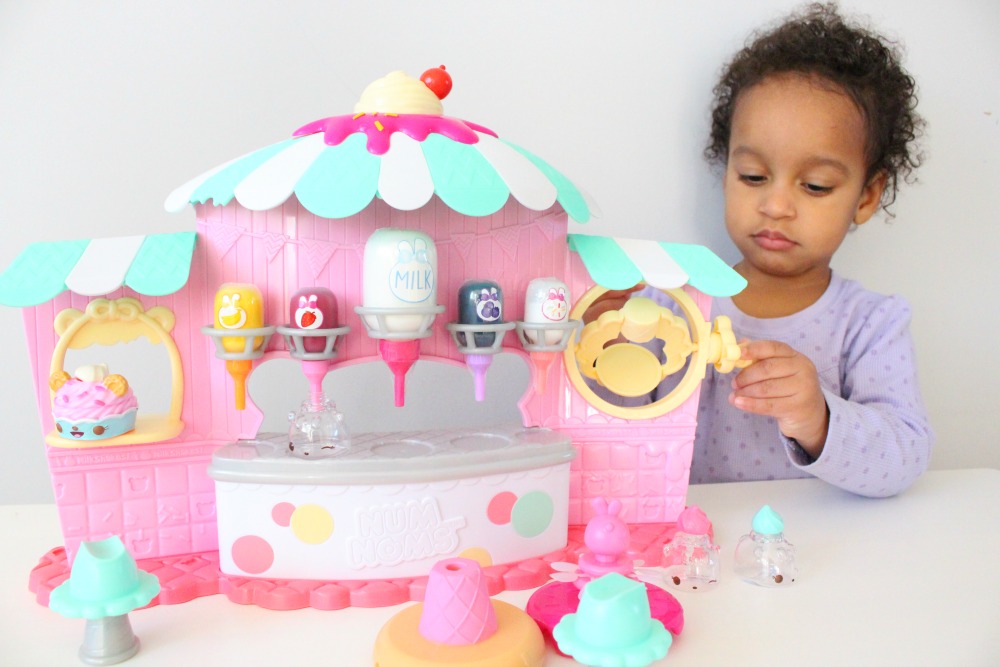 Num Noms Scented Nail Polish Maker | Review & Giveaway