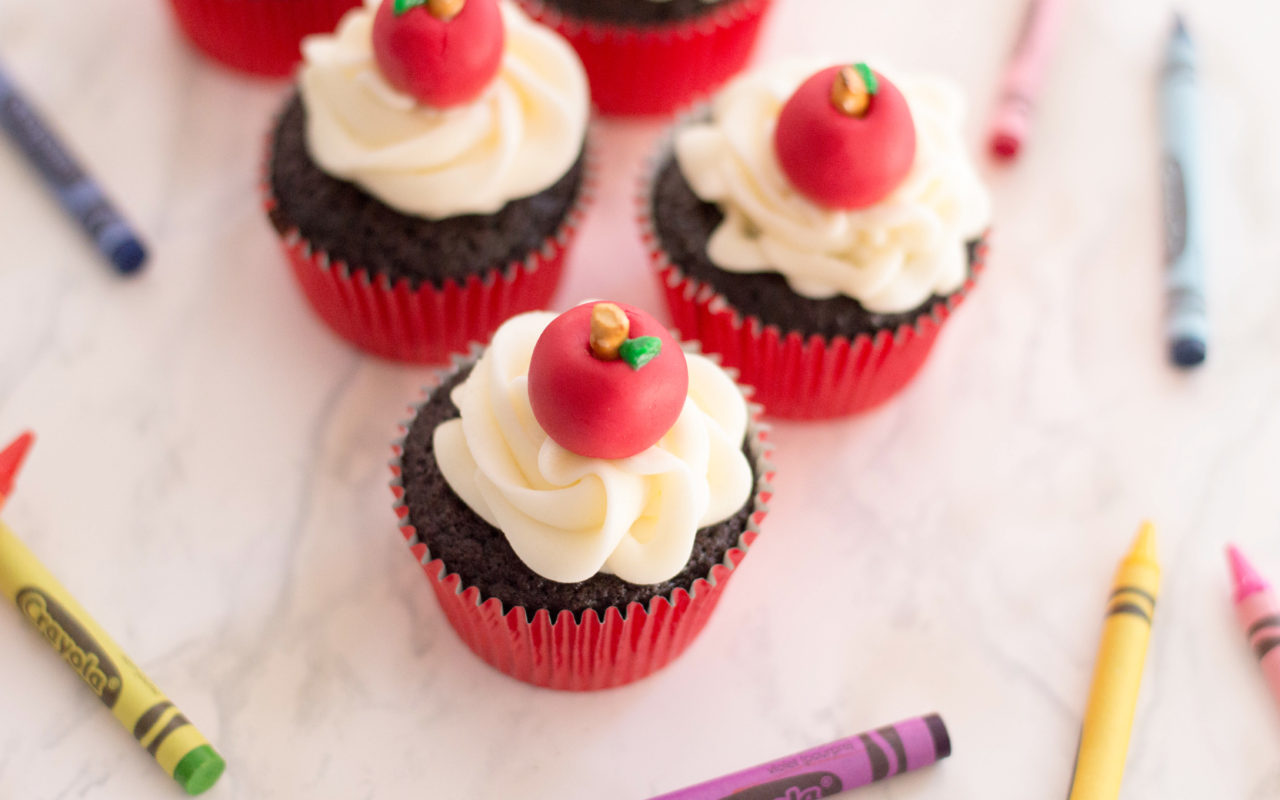 Delicious Back-To-School Chocolate Cupcakes